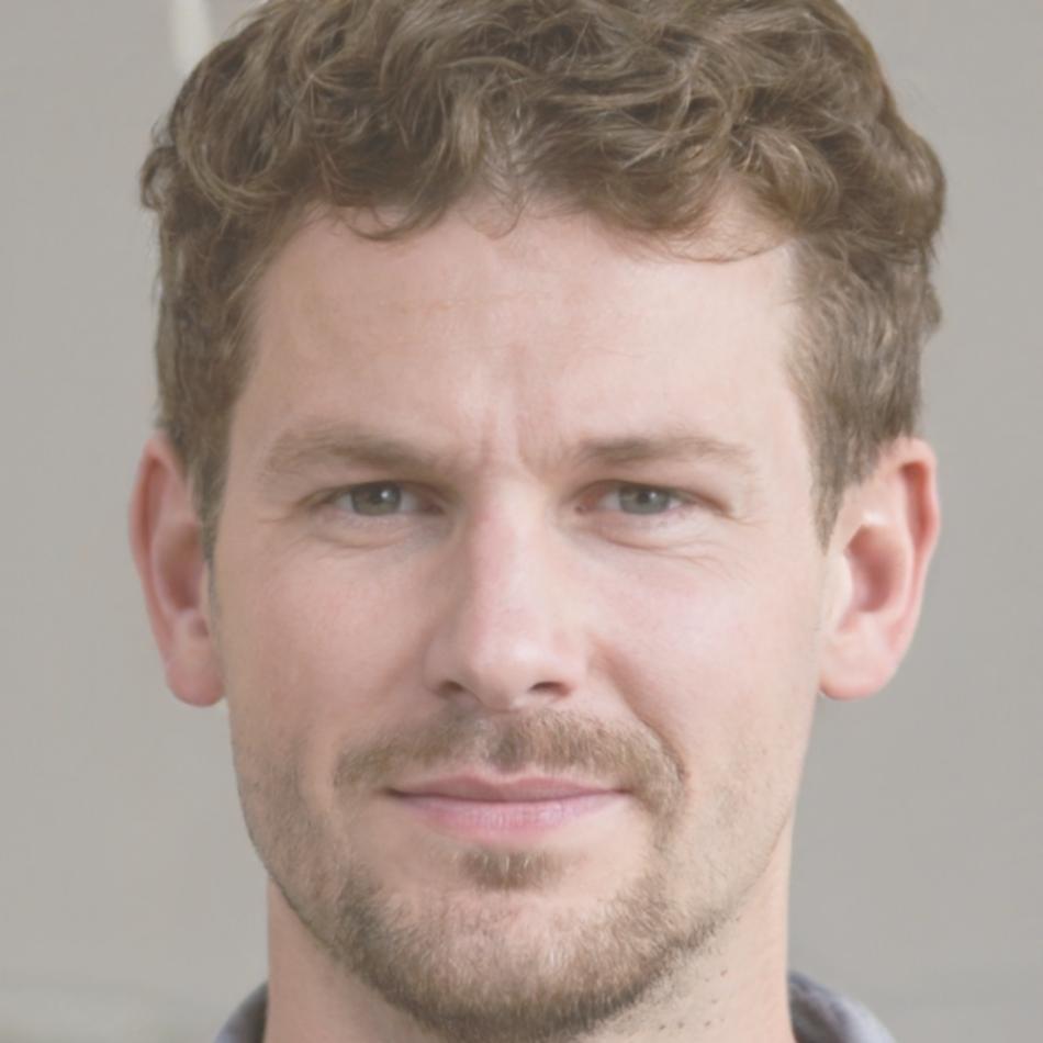 Thomas Müller Portrait